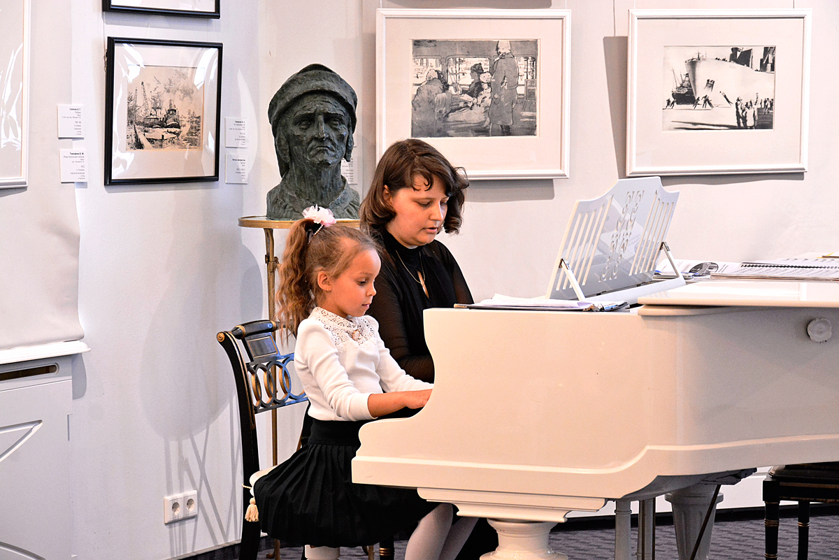 Детская музыкальная школа, фортепиано, ДШИ №4, Концерт класса, галерея "Петербургский художник"
